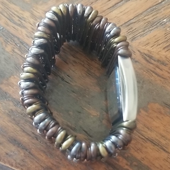 Watch - Picture 2 of 5